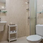 1br Nomad-friendly 15mins Walk To Centre With Designated Workspace