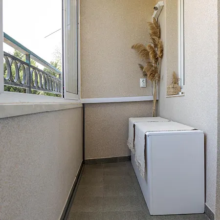 Lejlighed 1br 8 Mins To With Designated Workspace