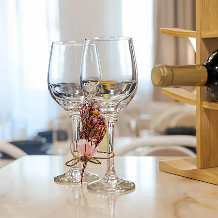 1br 8 Mins To With Designated Workspace Varna