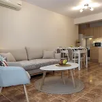 1br Nomad-friendly 15mins Walk To Centre With Designated Workspace * Varna