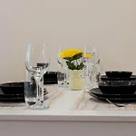 1br Nomad-friendly 15mins Walk To Centre With Designated Workspace Apartament *