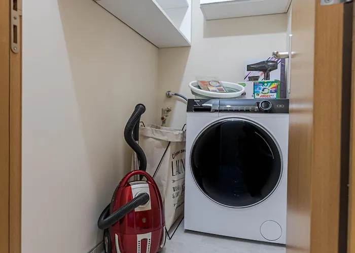 아파트 1br Nomad-friendly 15mins Walk To Centre With Designated Workspace