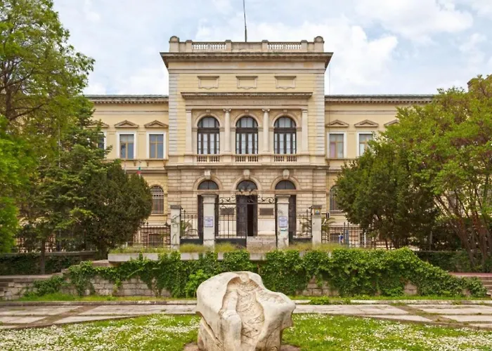 Apartamento 1br 8 Mins To With Designated Workspace Varna